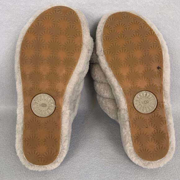 UGG Fluff Yeah Slide Sandals Size 8 Gray Shearling Fuzzy Slippers Cozy Comfort - Picture 4 of 5